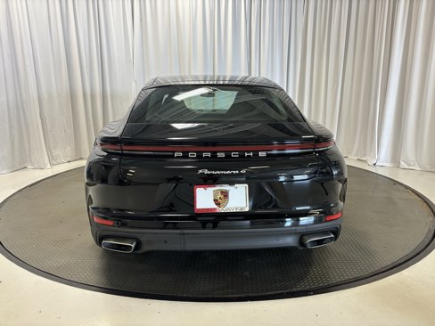 New 2025 Porsche Panamera 4 image 8