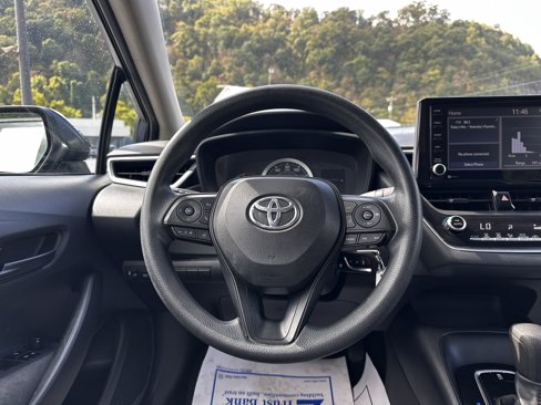 Used 2022 Toyota Corolla LE image 8