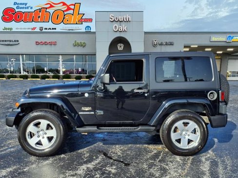 Used 2012 Jeep Wrangler Sahara w/ Dual Top Group image 3