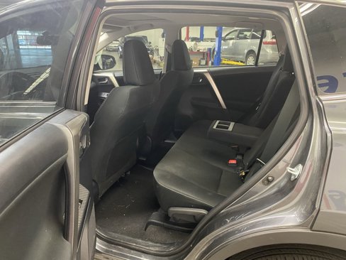 Used 2015 Toyota RAV4 XLE image 11