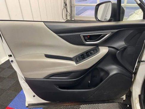 Used 2022 Subaru Forester image 8