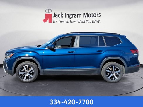 Used 2023 Volkswagen Atlas SE image 2