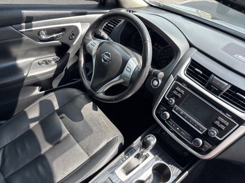 Used 2018 Nissan Altima 2.5 SL image 26
