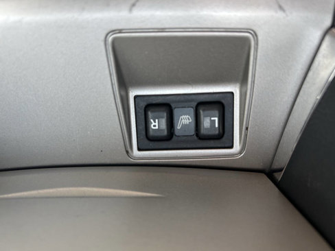 Used 2011 Toyota Camry SE image 32