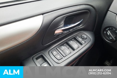 Used 2020 Dodge Grand Caravan GT image 29