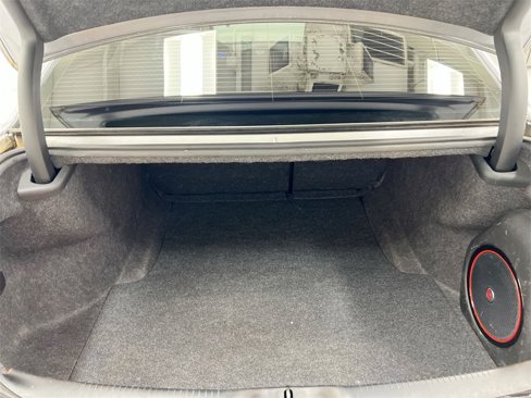Used 2015 Chrysler 300 S image 23