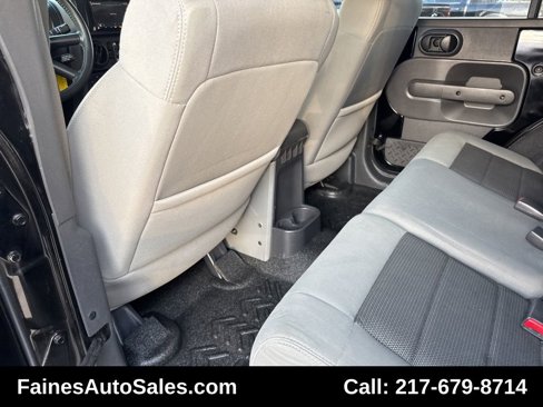Used 2010 Jeep Wrangler Unlimited Sport image 45