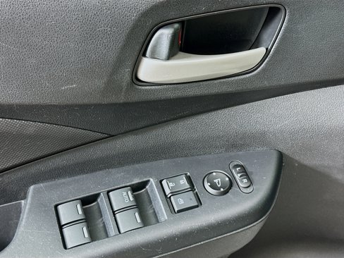 Used 2016 Honda CR-V LX image 15