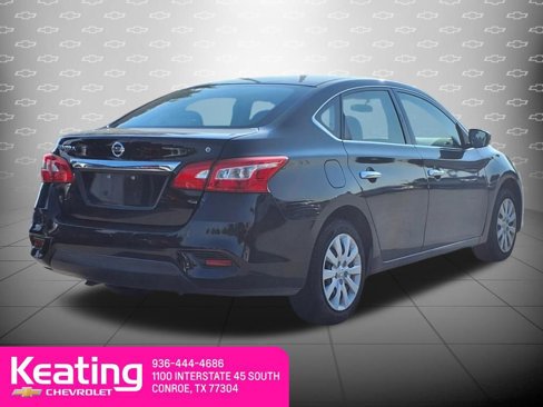 Used 2016 Nissan Sentra S image 6