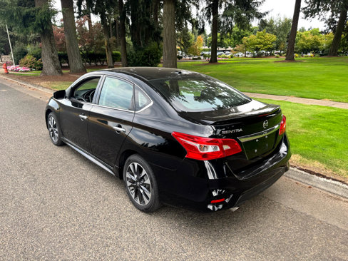 Used 2019 Nissan Sentra SR image 3