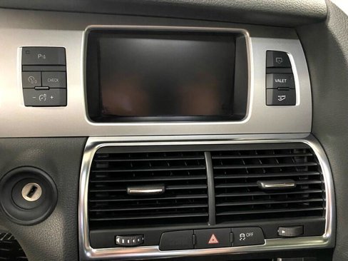 Used 2011 Audi Q7 3.0T Premium Plus image 16