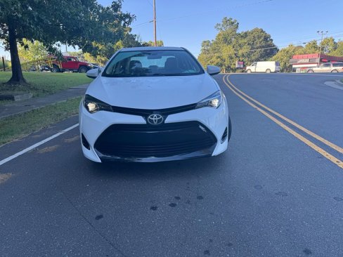 Used 2017 Toyota Corolla L image 19
