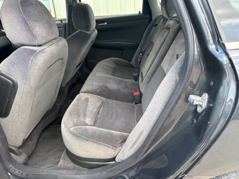 Used 2014 Chevrolet Impala LT w/ LT Sunroof Package image 19