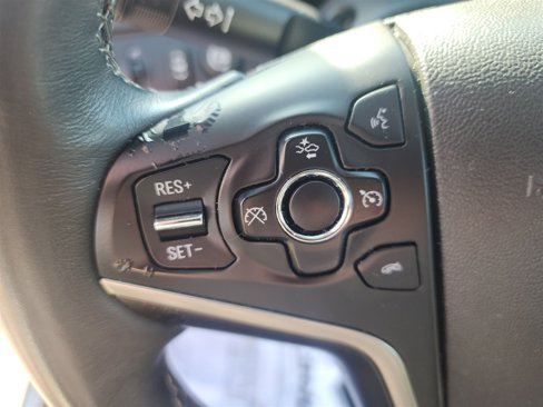 Used 2014 Buick LaCrosse Leather w/ Driver Confidence Package image 29