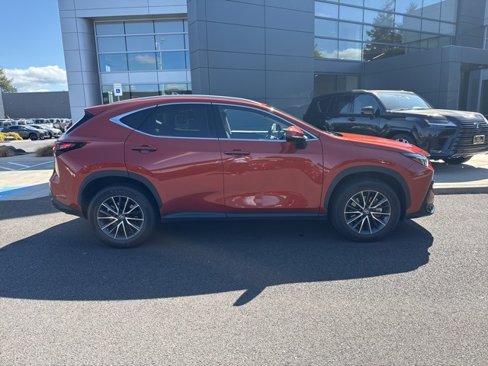 Used 2022 Lexus NX 350 AWD image 4