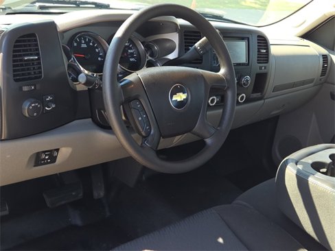 Used 2011 Chevrolet Silverado 2500 W/T image 15