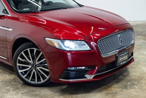 Used 2018 Lincoln Continental Select w/ Continental Climate Package image 5