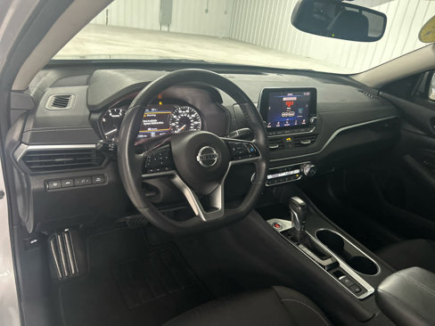 Used 2019 Nissan Altima 2.5 SV image 15