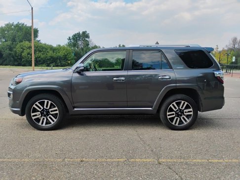 Used 2023 Toyota 4Runner Limited image 6