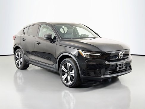 Used 2023 Volvo C40 Recharge Core w/ Protection Package Premier image 1