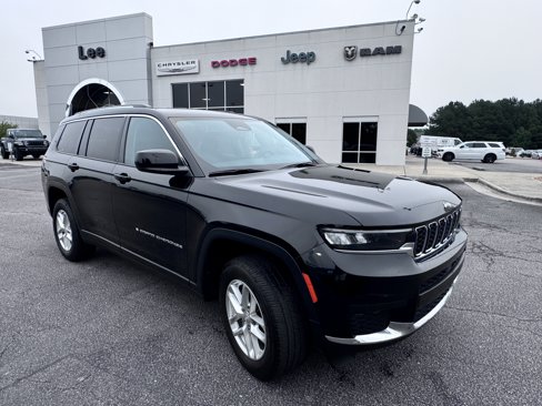 Used 2022 Jeep Grand Cherokee L Laredo w/ Luxury Tech Group I image 34