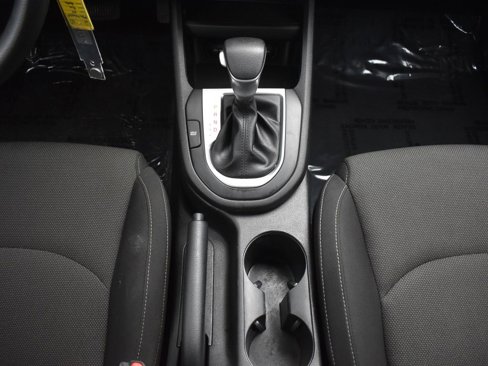 Used 2023 Kia Forte LXS image 12