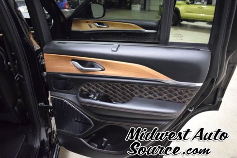 Used 2024 Jeep Grand Cherokee Summit image 34