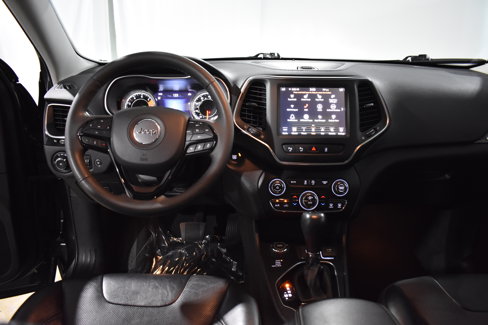 Used 2023 Jeep Cherokee Altitude Lux image 31