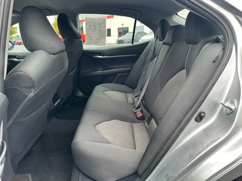 Used 2023 Toyota Camry LE image 14