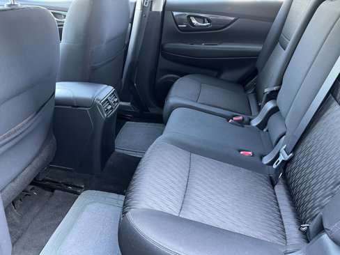 Used 2017 Nissan Rogue S w/ S Appearance Package image 14