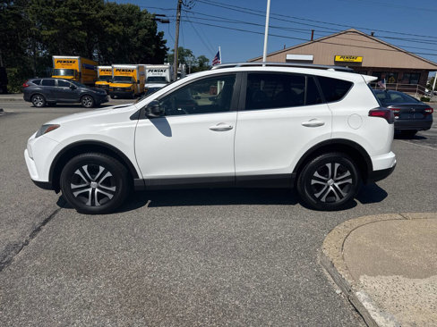 Used 2016 Toyota RAV4 LE image 6