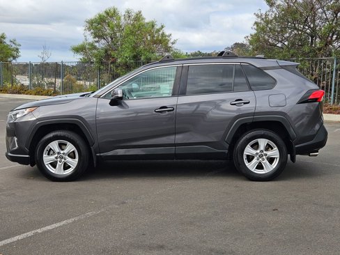 Used 2020 Toyota RAV4 XLE image 2