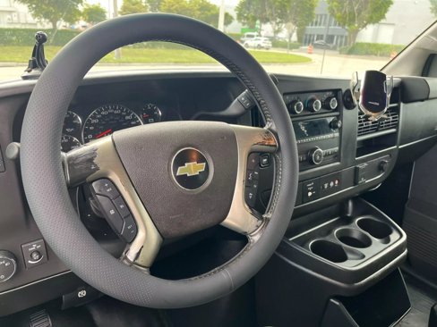 Used 2018 Chevrolet Express 2500 w/ Driver Convenience Package image 24