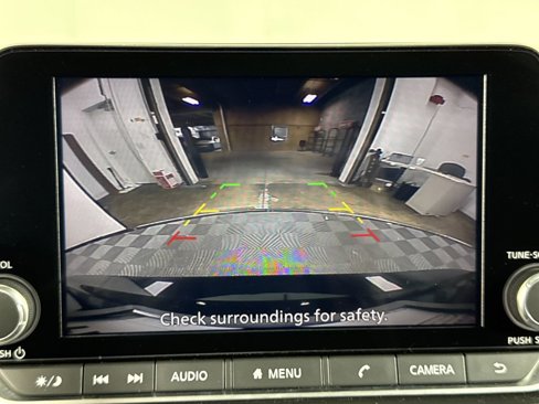 Used 2024 Nissan Rogue SV image 28