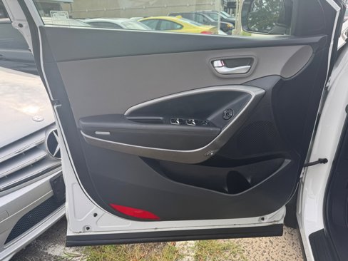 Used 2018 Hyundai Santa Fe Sport image 21