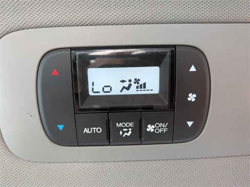 Used 2014 Honda Odyssey EX-L image 30