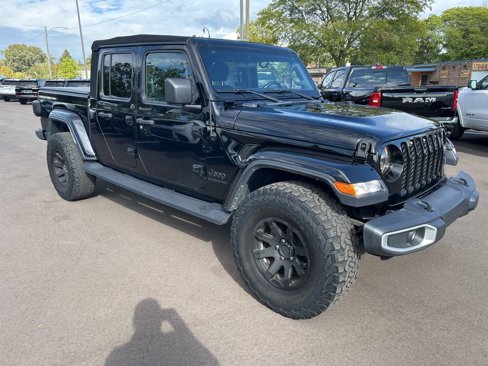 Used 2022 Jeep Gladiator Sport image 3