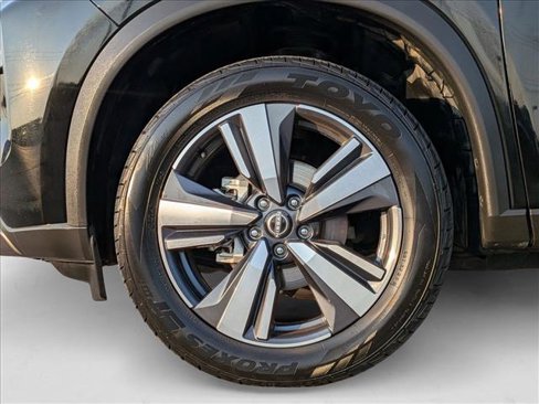 Used 2023 Nissan Rogue SL image 24