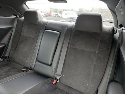 Used 2015 Dodge Challenger R/T Scat Pack w/ Scat Pack Appearance Package image 27