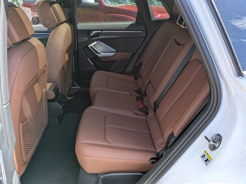 New 2025 Audi Q3 2.0T Premium image 22