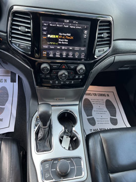Used 2019 Jeep Grand Cherokee Limited image 30