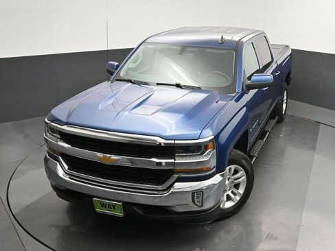 Used 2017 Chevrolet Silverado 1500 LT w/ All Star Edition image 38