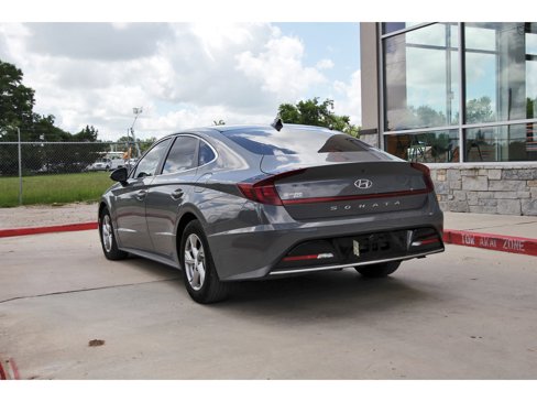 Used 2023 Hyundai Sonata SE w/ Cargo Package image 4