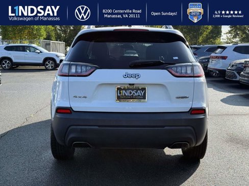 Used 2019 Jeep Cherokee Latitude Plus image 3