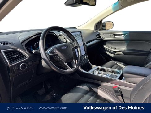Used 2023 Ford Edge SEL image 2