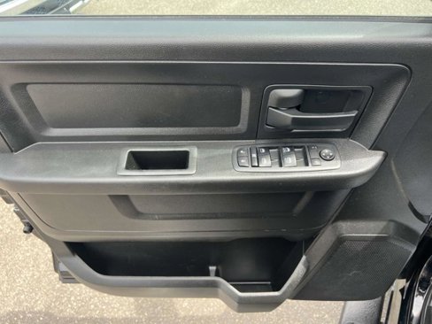 Certified 2019 RAM 1500 Express w/ Express Value Package image 15