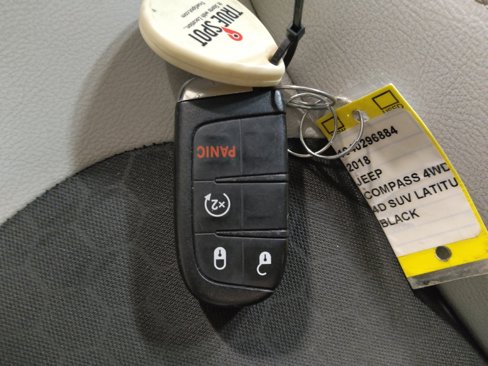 Used 2018 Jeep Compass Latitude w/ Popular Equipment Group image 32