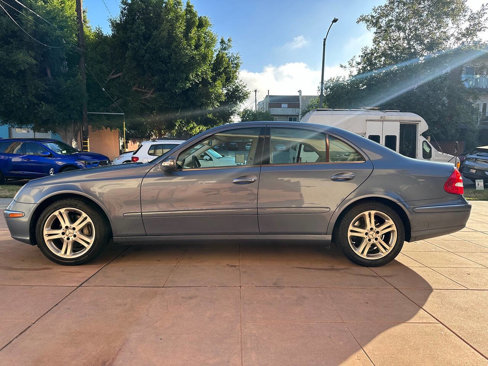 Used 2006 Mercedes-Benz E 350 Sedan image 3