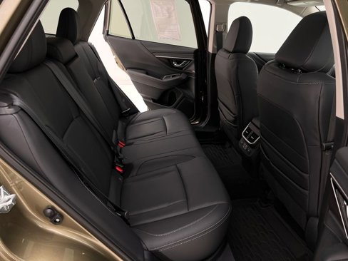 Used 2024 Subaru Outback Touring image 19