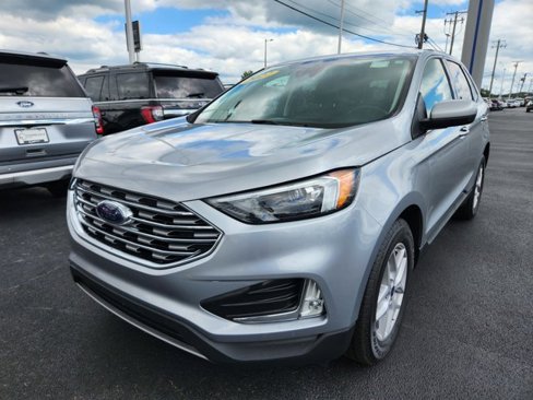 Used 2022 Ford Edge SEL w/ Convenience Package image 4